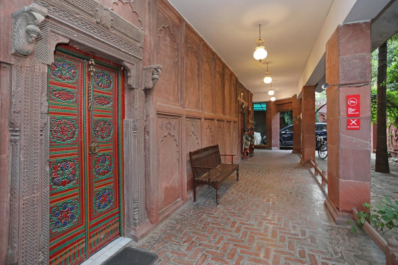 Oyo 1427 Hotel Malhar Haveli Noida Exterior photo