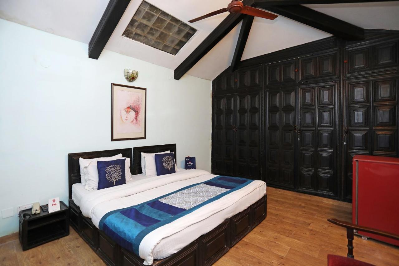 Oyo 1427 Hotel Malhar Haveli Noida Exterior photo